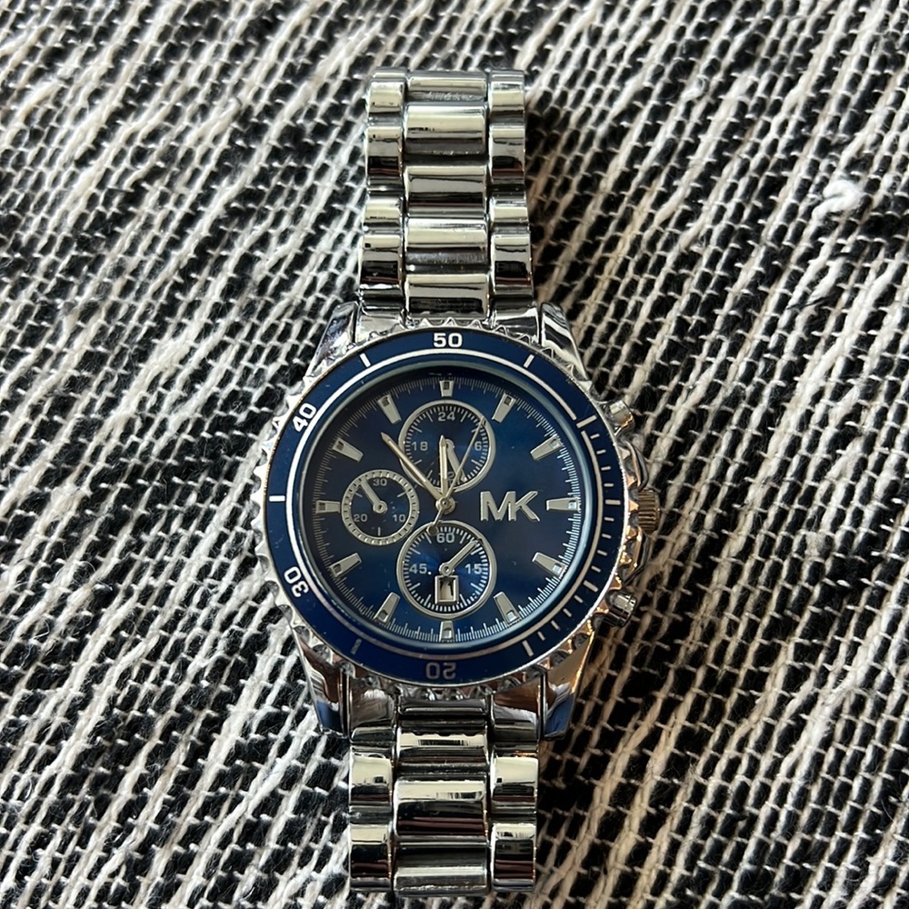Michael Kors mens watch! Lightly used!